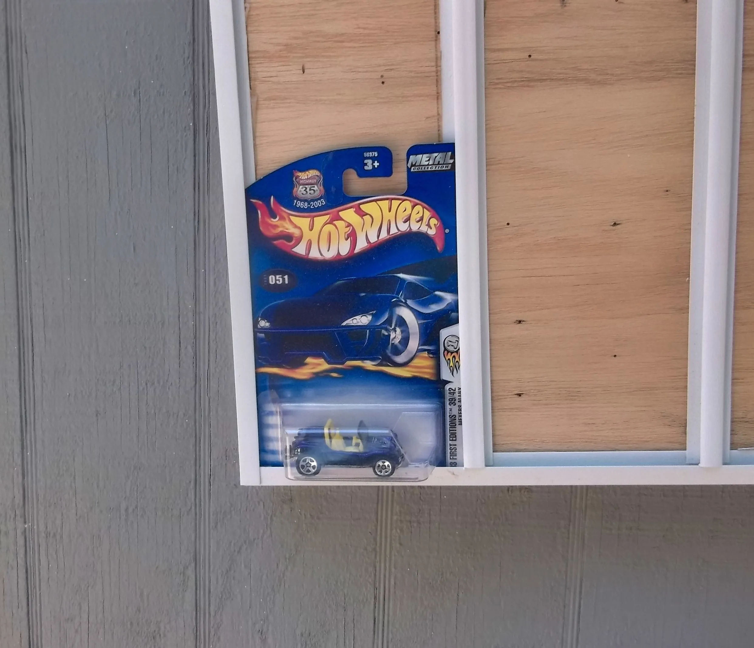 2 Hanging Display Racks for Die Cast Cars With 3 Columns
