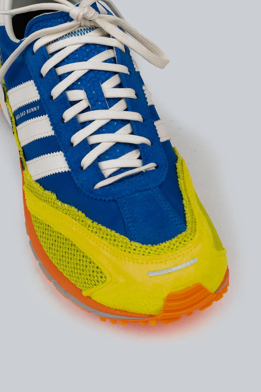 ADIDAS BAD BUNNY ADIZERO SL 72 BLUE
