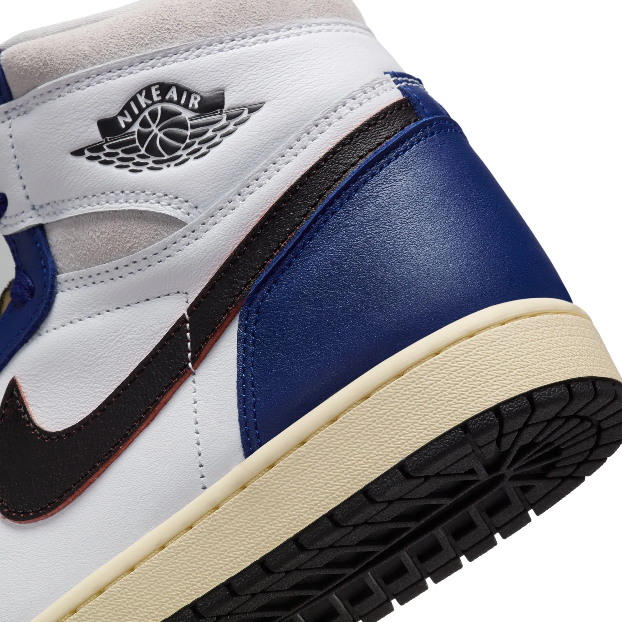 AIR JORDAN 1 RETRO HIGH OG DZ5485-100 "RARE AIR" - WHITE/BLACK/NATURAL GREY/DEEP ROYAL BLUE/MUSLIN