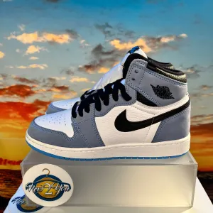 Air Jordan 1 Retro High OG 'University Blue'