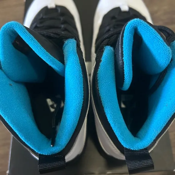 AIR JORDAN 10 RETRO POWDER BLUE - SIZE 6Y