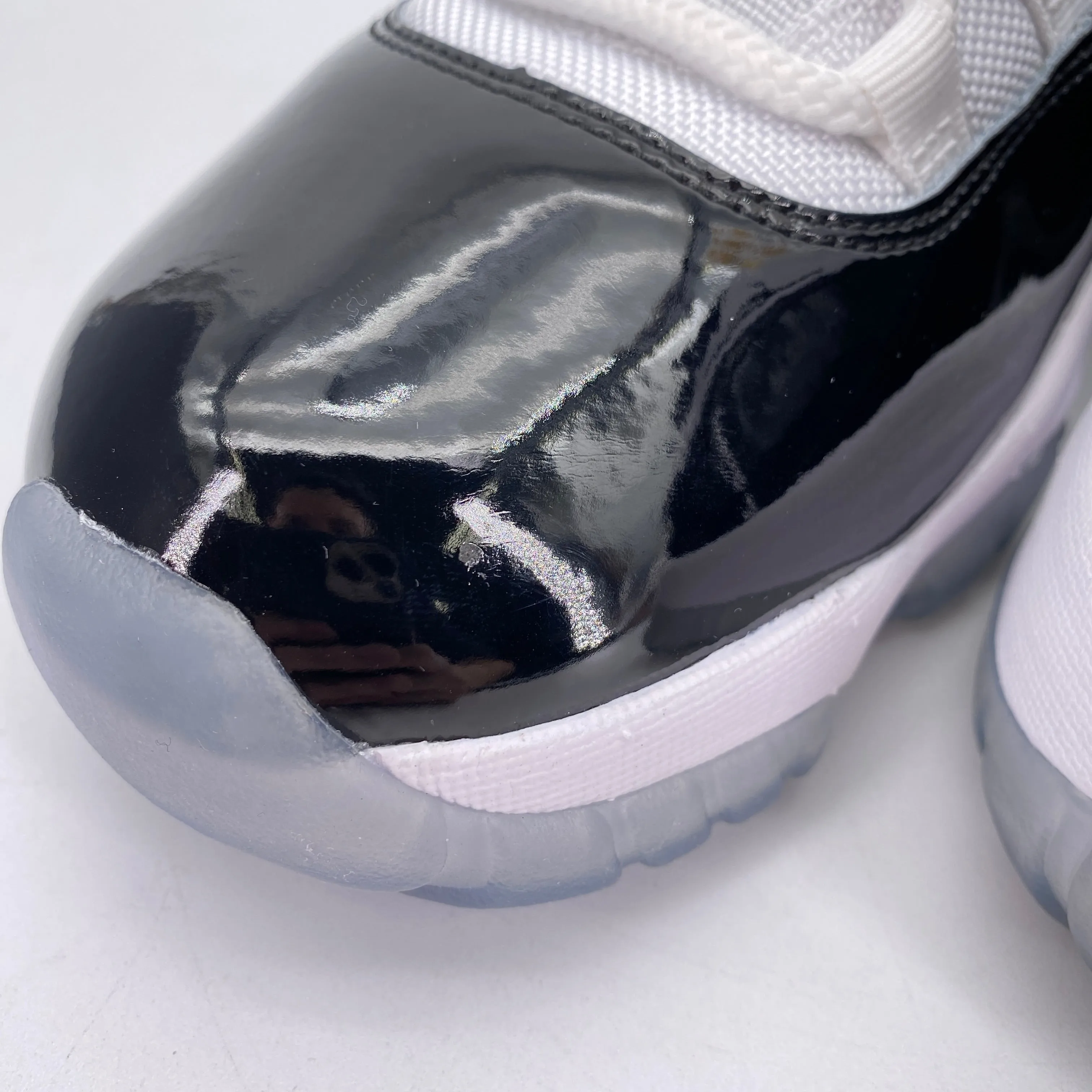 Air Jordan 11 Retro "Concord" 2018 New (Cond) Size 12