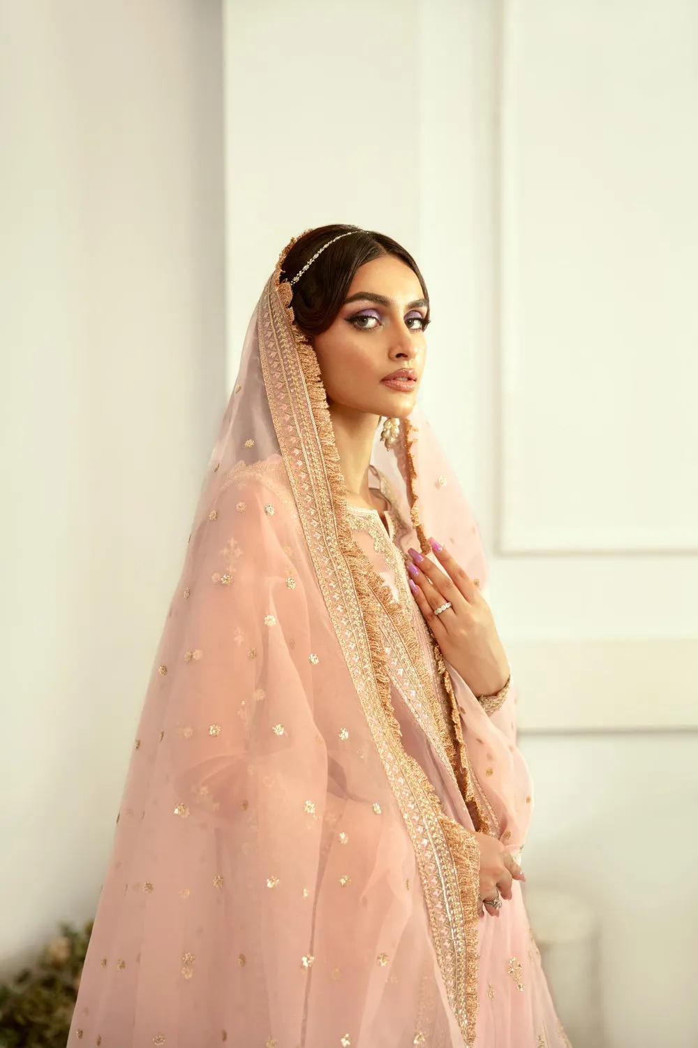 Akbar Aslam | Velora Formal Pret '24 | Rosette