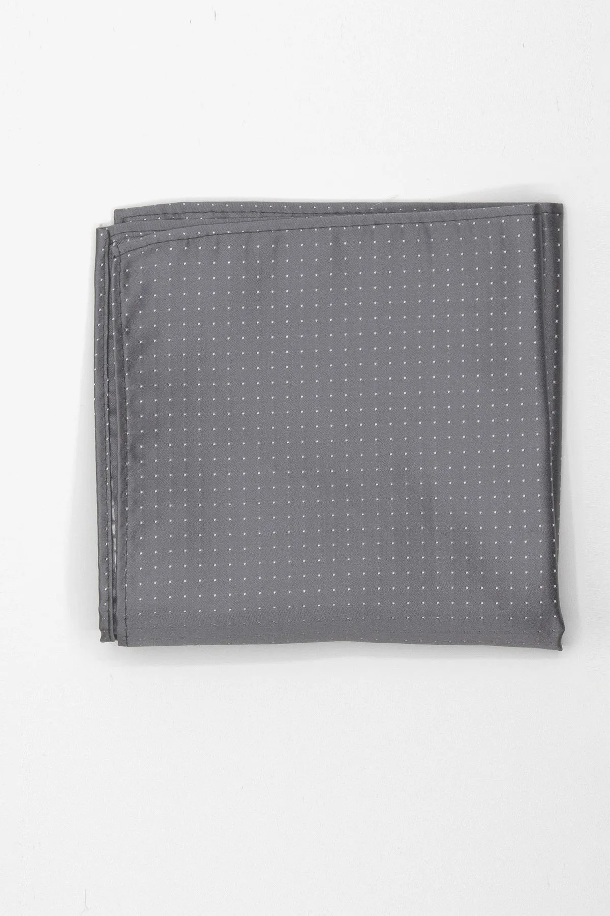 Alvajee | Fine Pin Dot Silk Hank