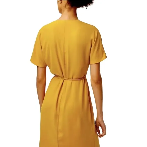 Aritzia Babaton Wallace Wrap Dress in Cairo Gold Size S
