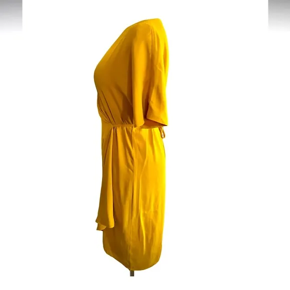 Aritzia Babaton Wallace Wrap Dress in Cairo Gold Size S