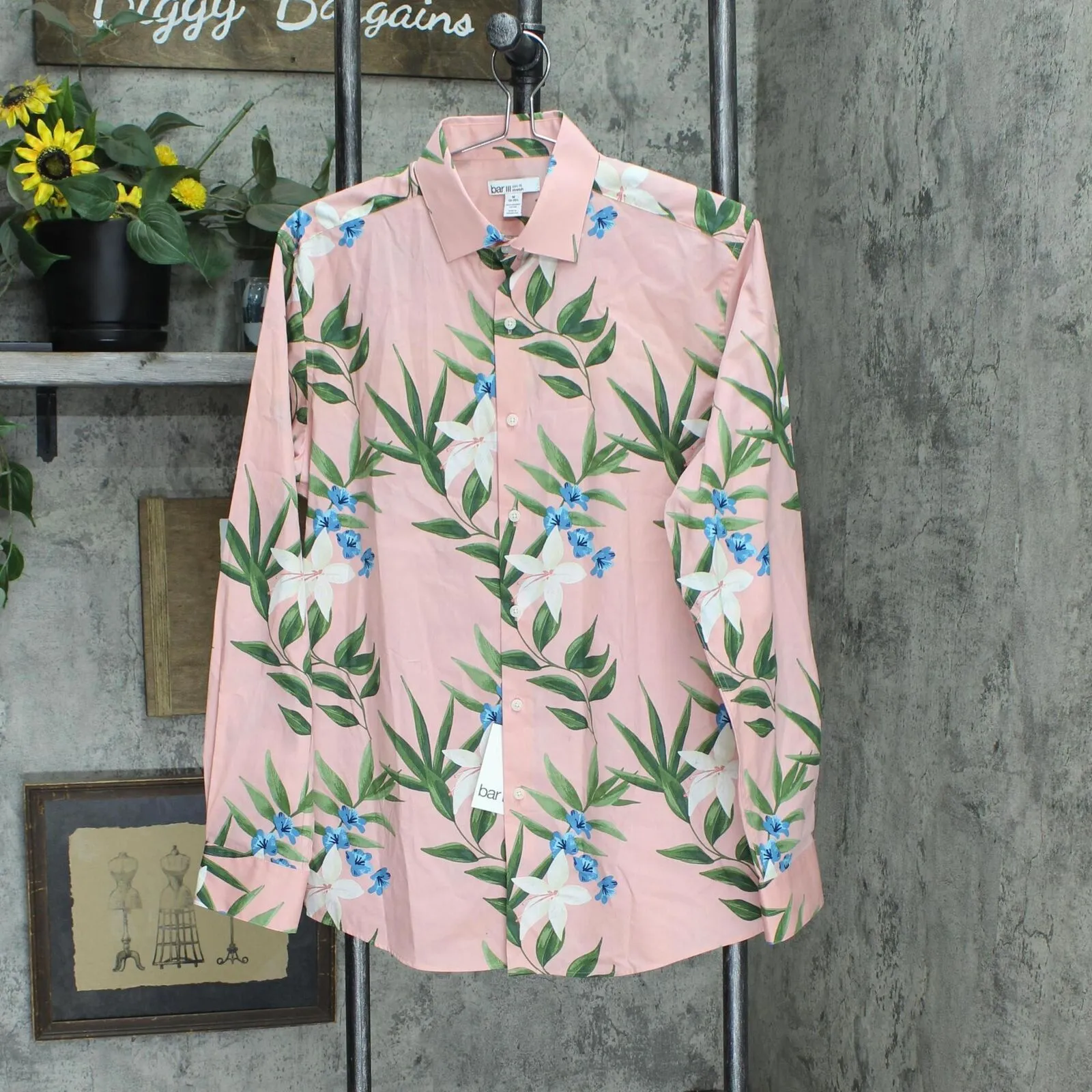 Bar III Men's Slim-Fit Tropical Floral-Print Dress Shirt 100123255MN Pink M