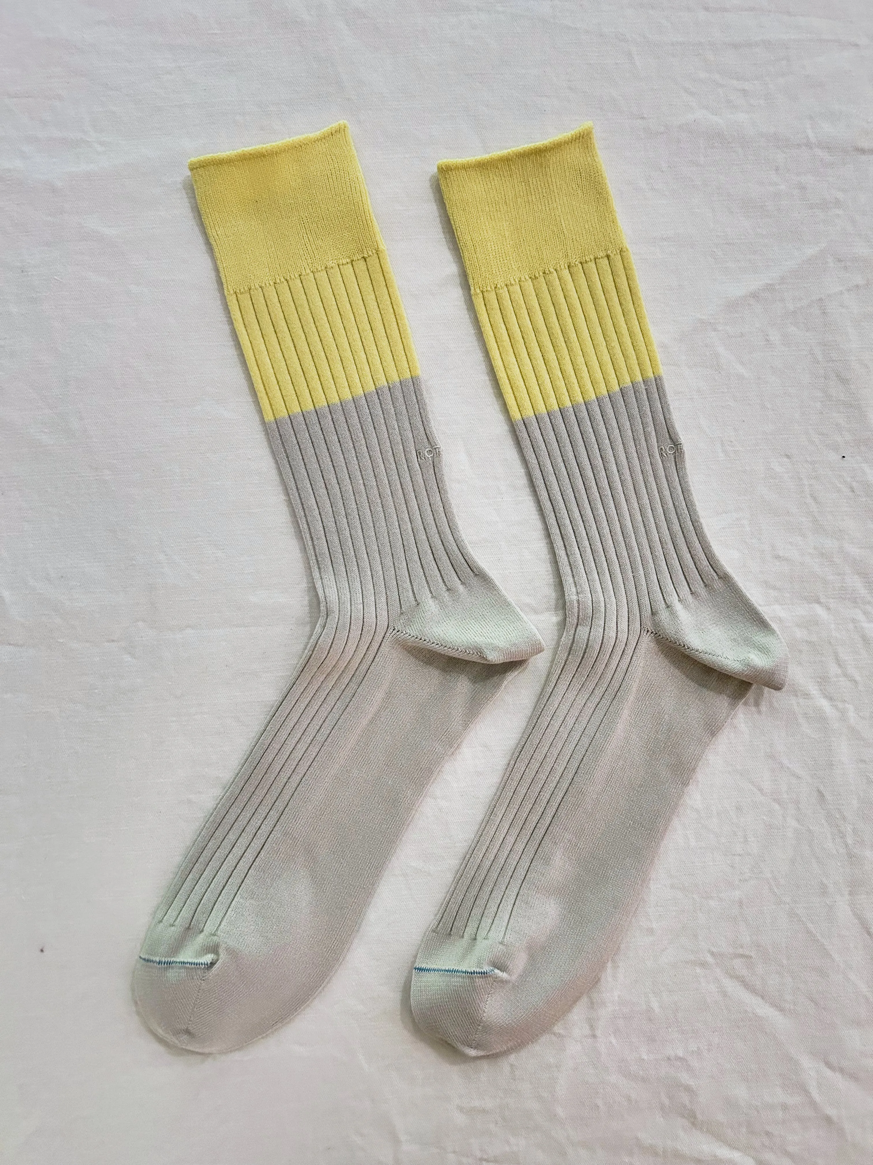 Bicolor Formal Yellow Gray