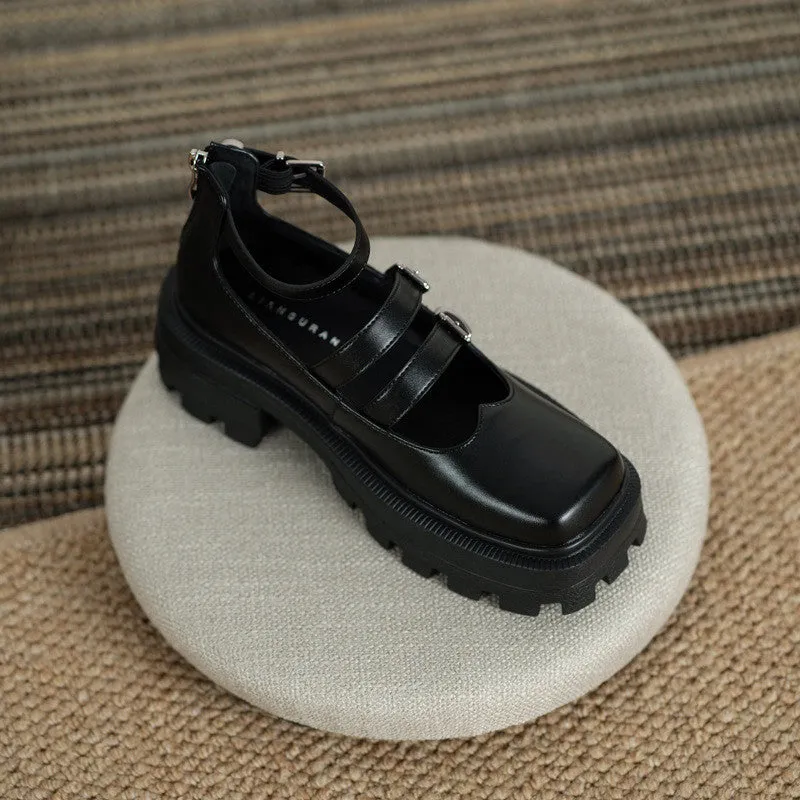 BLACK RETRO SMALL LEATHER SHOES UB3126
