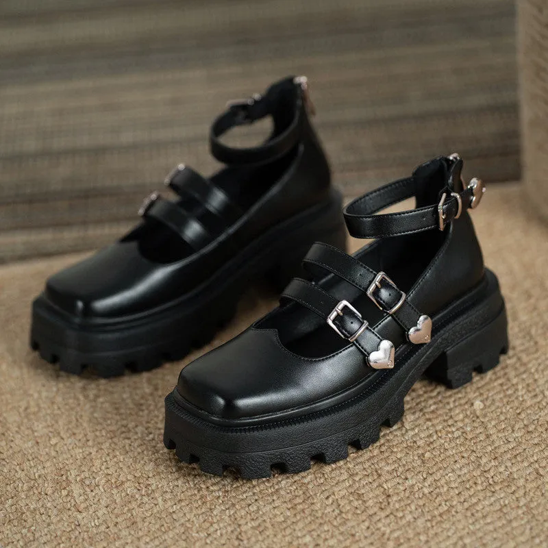 BLACK RETRO SMALL LEATHER SHOES UB3126