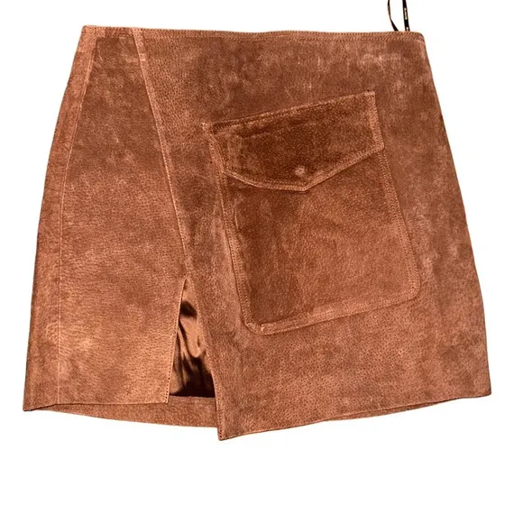 BLANKNYC Brown Suede Faux Wrap Miniskirt in Chocolate City Woman’s Size 25