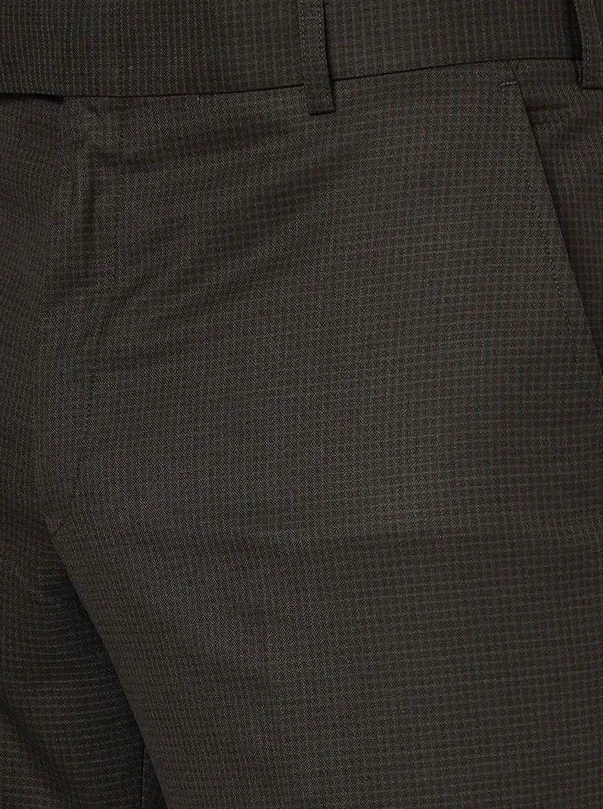 Brown Solid Classic Fit Formal Trouser | JadeBlue