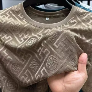Camiseta Casual Elegance