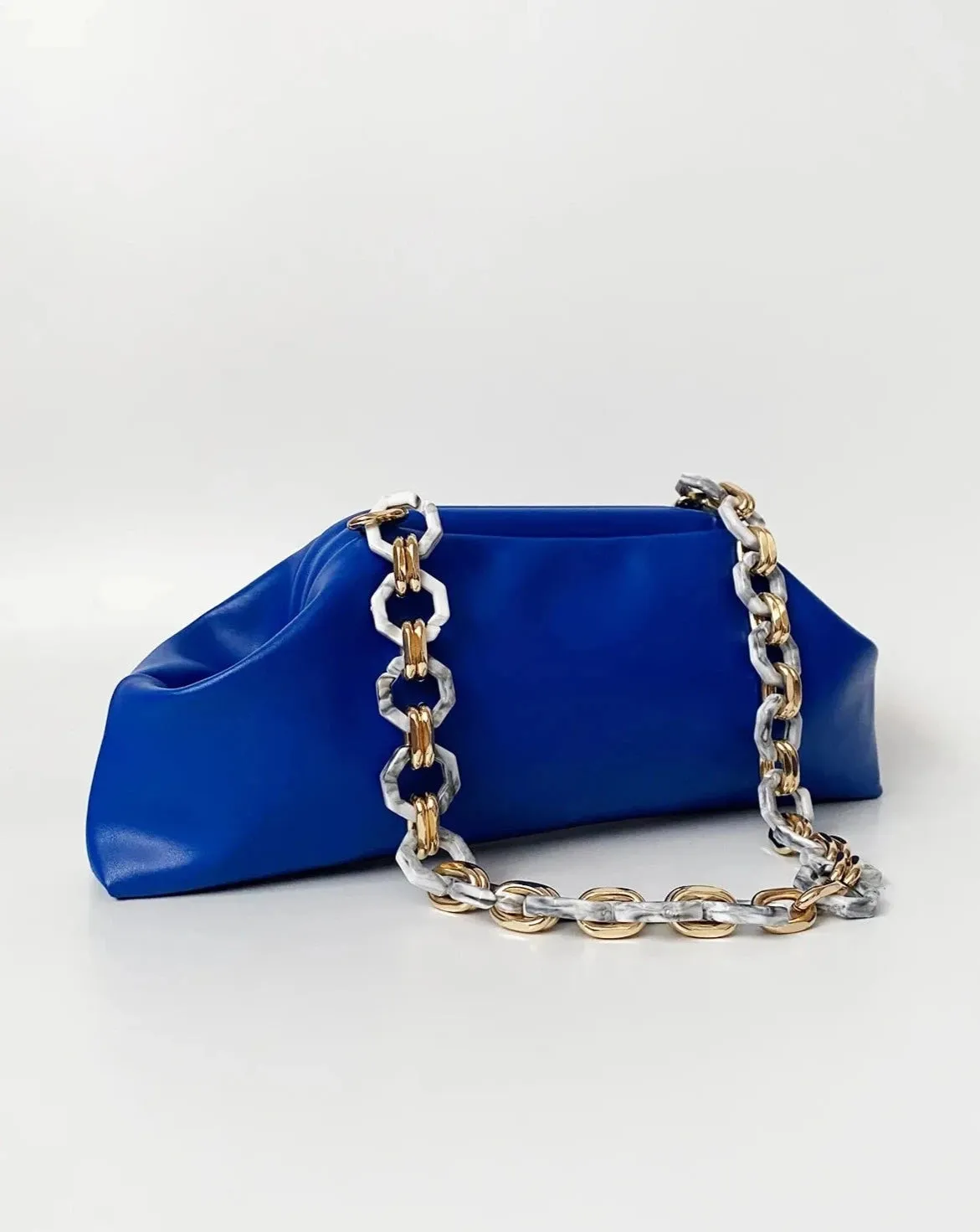 Chic Baguette Shoulder Bag with Chain Strap