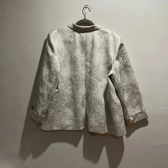 Chico’s Sher Shine Texture Jacket Chico’s 3 or Size 16