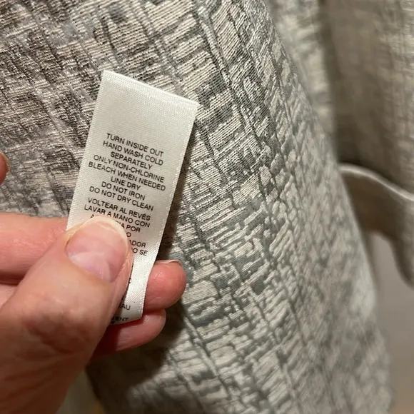 Chico’s Sher Shine Texture Jacket Chico’s 3 or Size 16