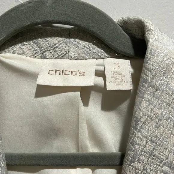 Chico’s Sher Shine Texture Jacket Chico’s 3 or Size 16