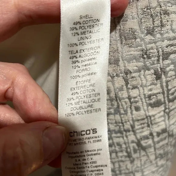 Chico’s Sher Shine Texture Jacket Chico’s 3 or Size 16