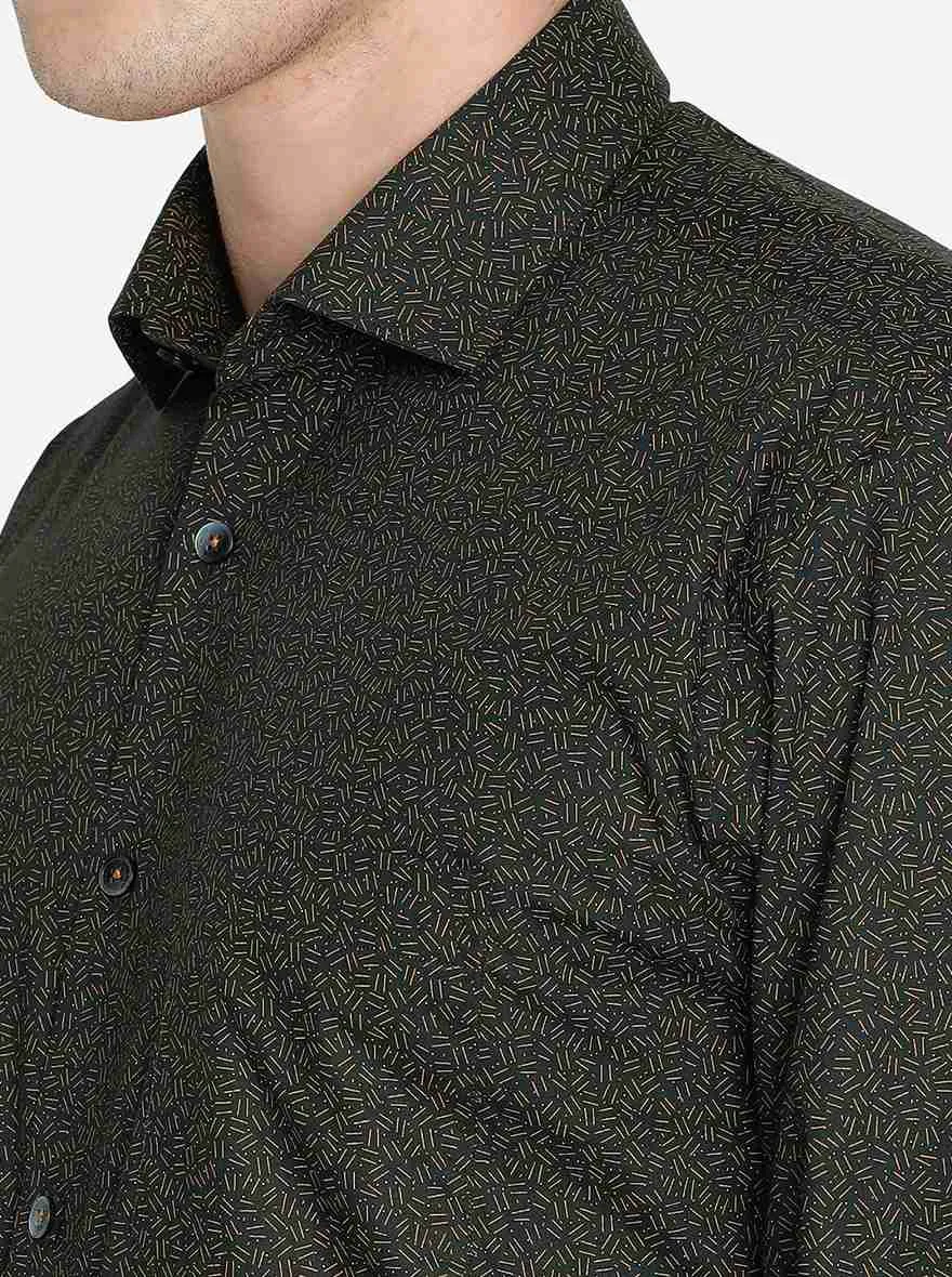 Dark Green Printed Regular Fit Formal Shirt | JadeBlue