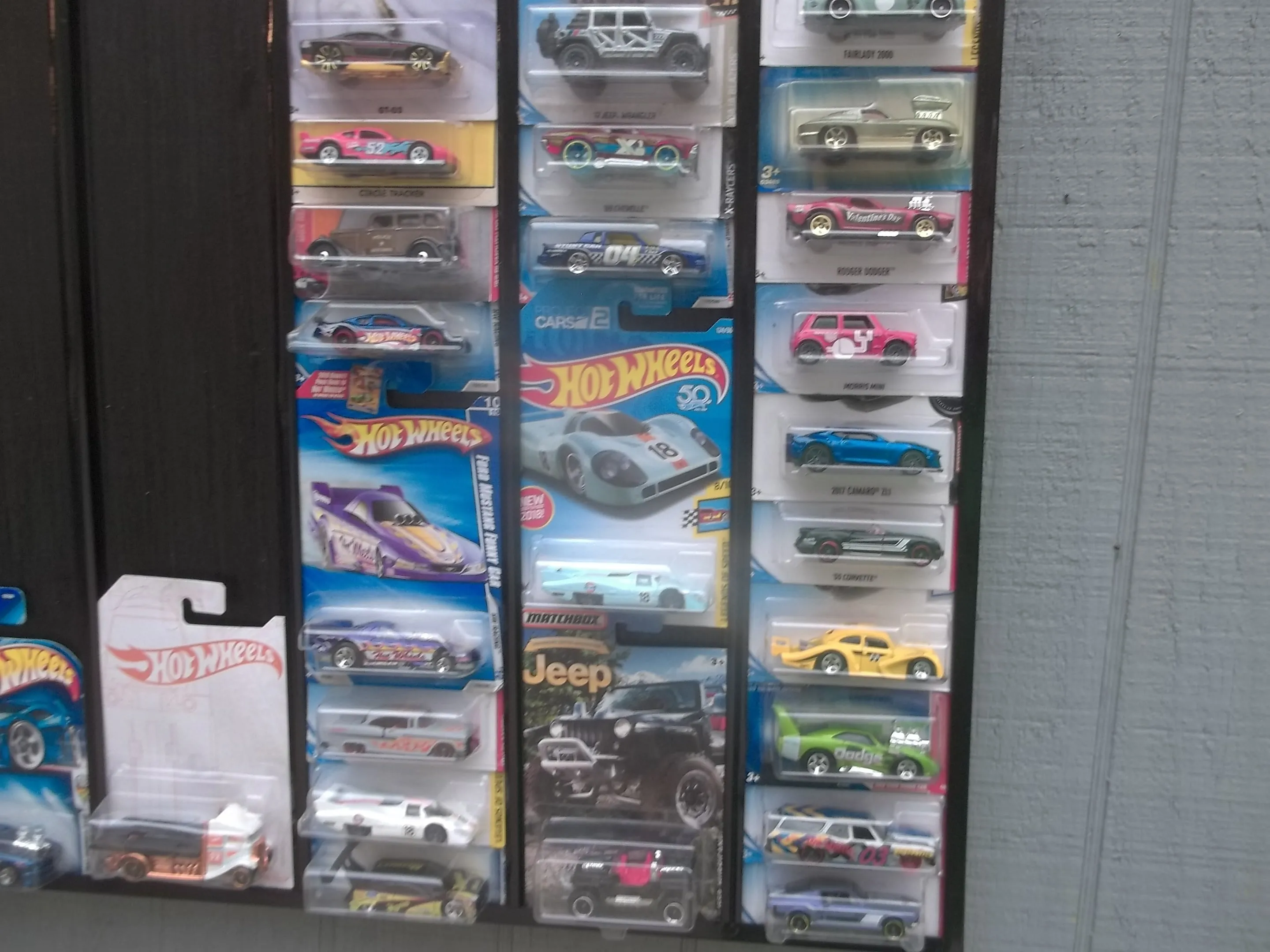Display Case Rack for Packaged 4.25" Wide Die Cast Cars, For Up To 100 cars