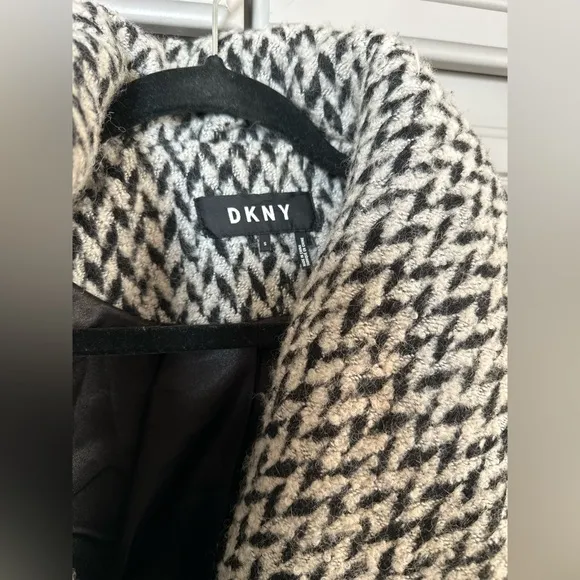 DKNY Faux-Leather-Trim Belted Textured Wrap Coat Diagonal Tweed - Small/Medium