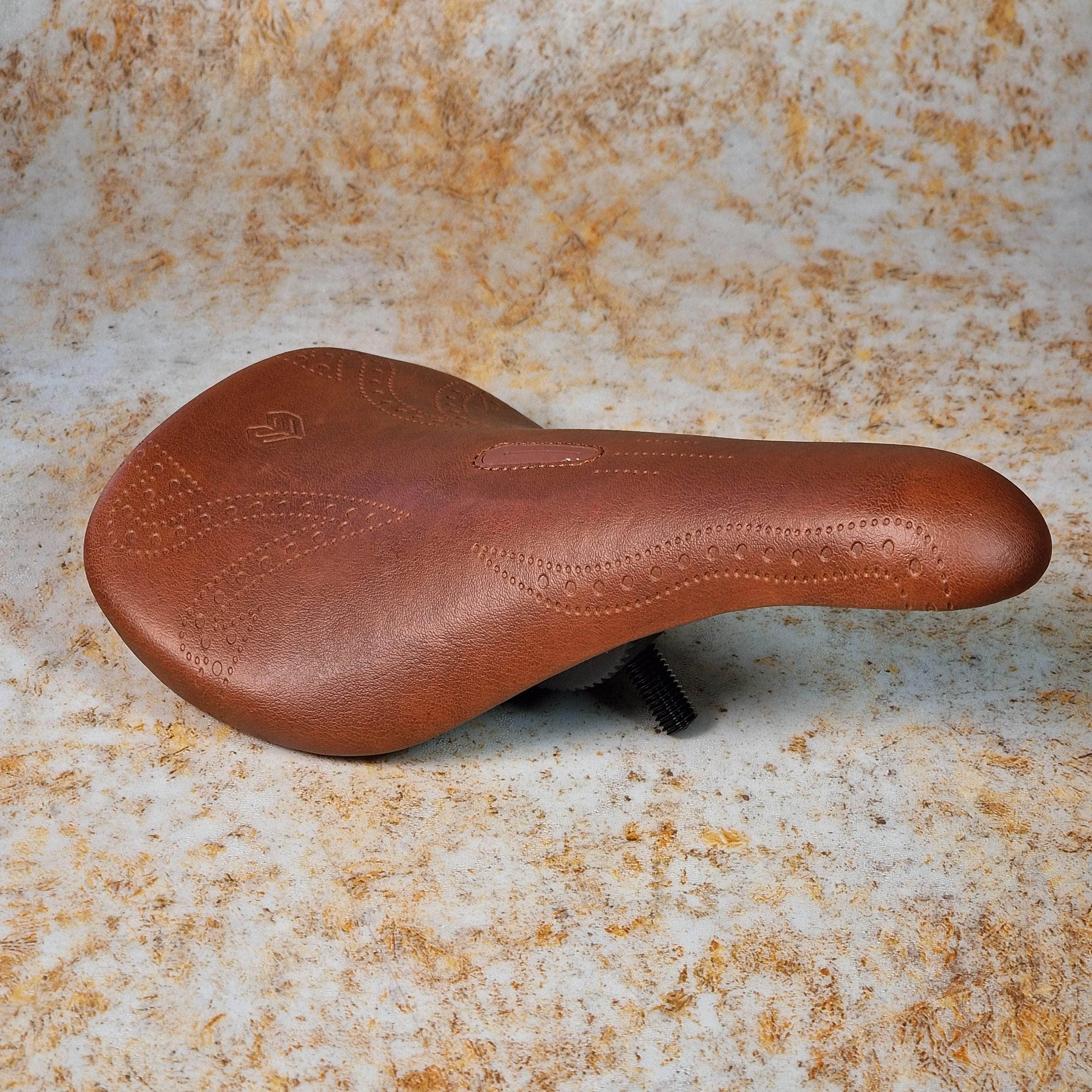 Eclat Exile Pivotal Seat