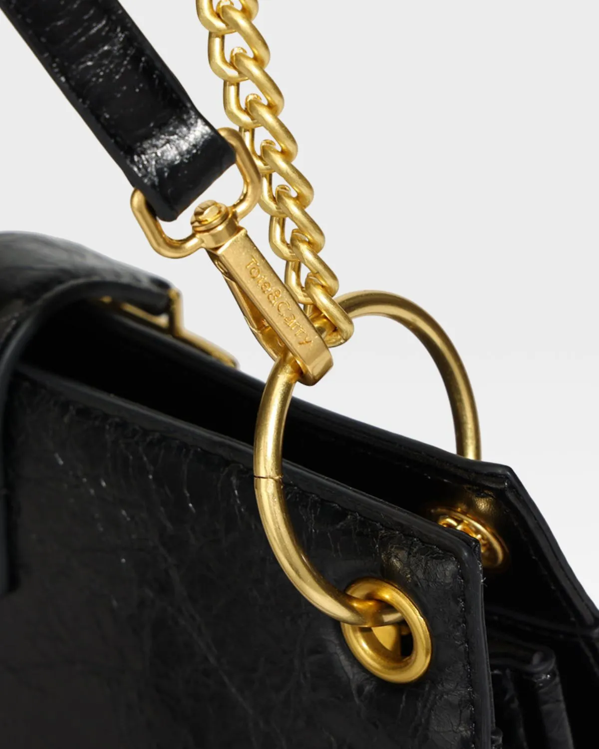 Elise Shoulder Bag in Black
