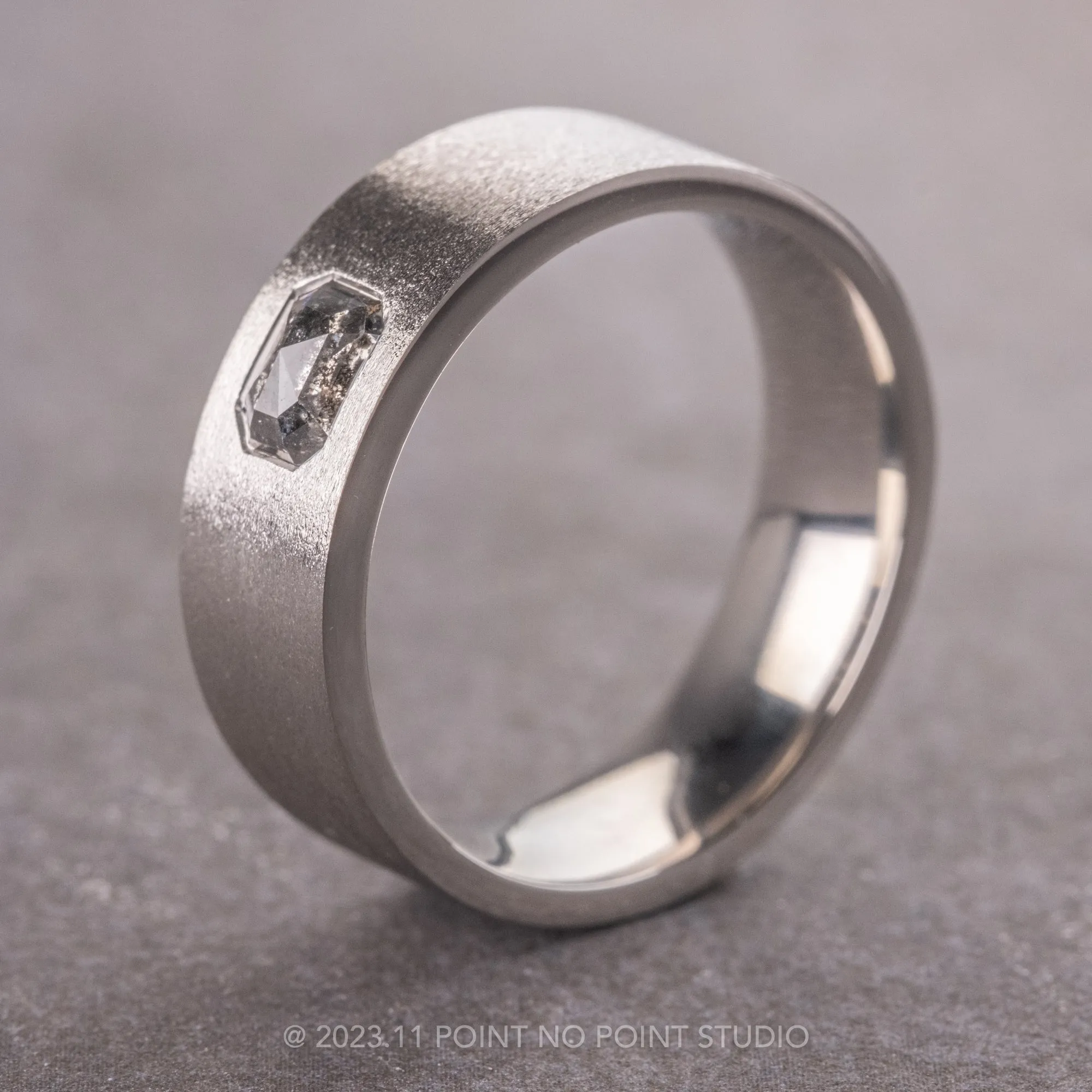 Emerald Diamond Men's Wedding Band, Platinum
