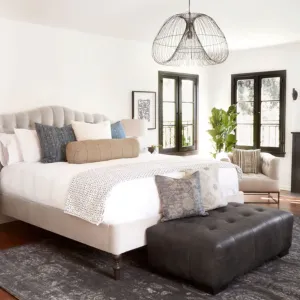 Essentials Cisco Home Arden Leather Bench