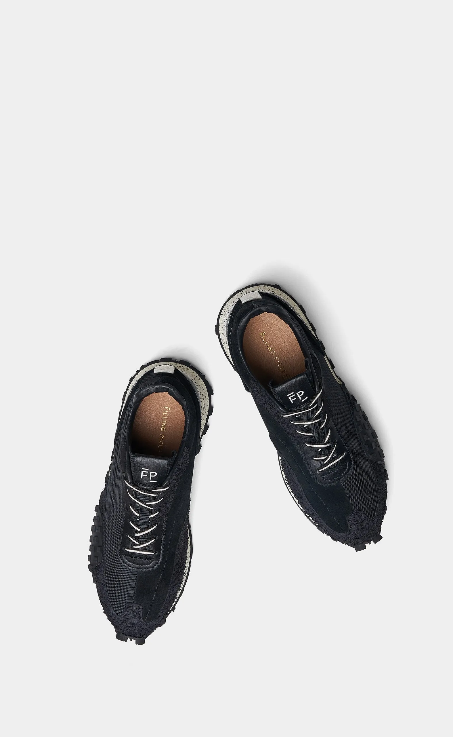 Filling Pieces Crease Runner Sprint Black