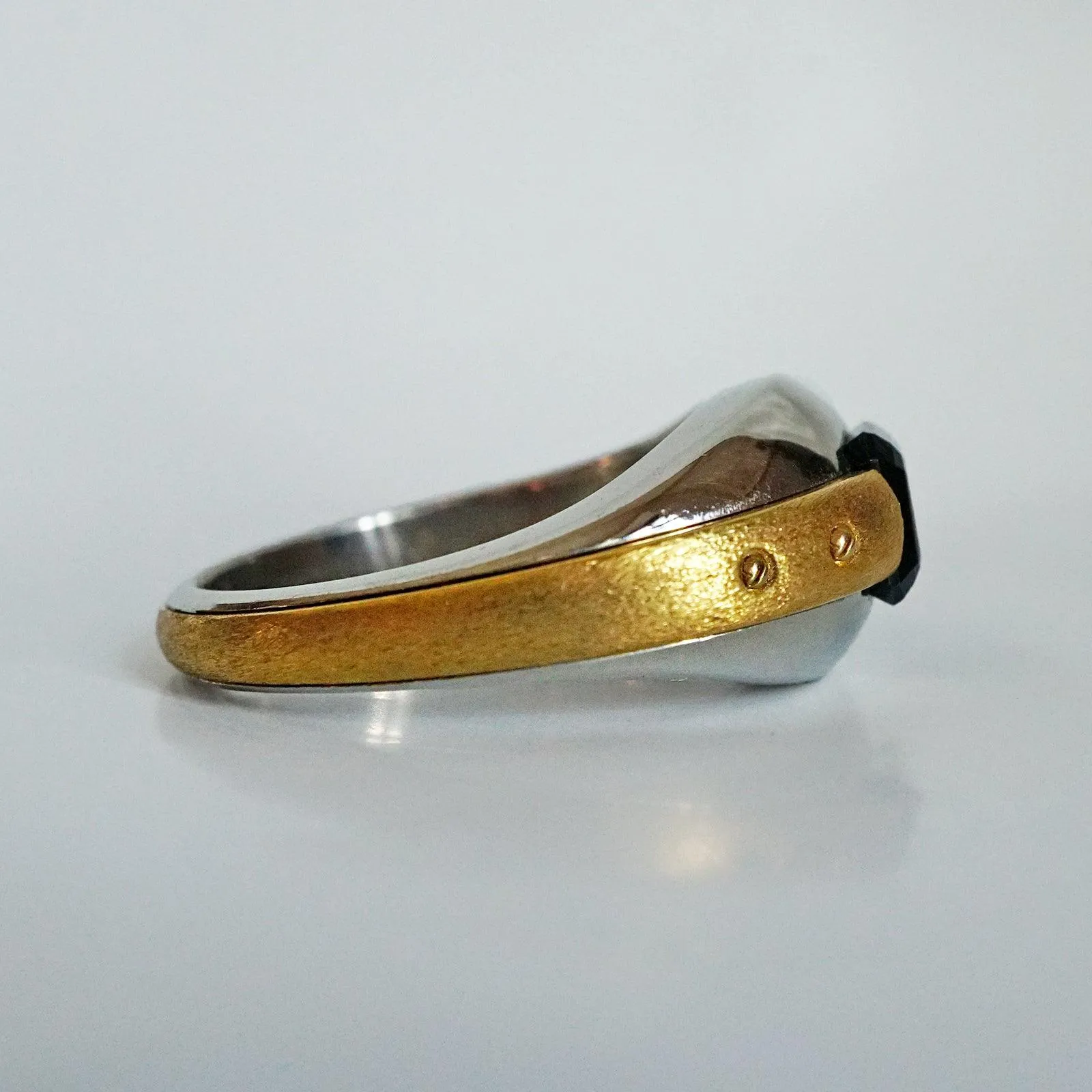 Futuristic Black Onyx Ring in 14K Gold, 11mm