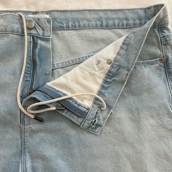 Good American Good 90's Drawstring Denim Shorts Raw Hem NEW Size 15 (not juniors