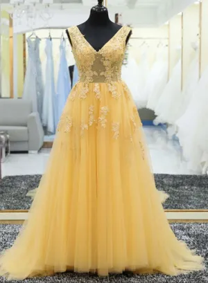 Gorgeous Yellow Tulle V-neckline Long Prom Gown, Junior Prom Dress