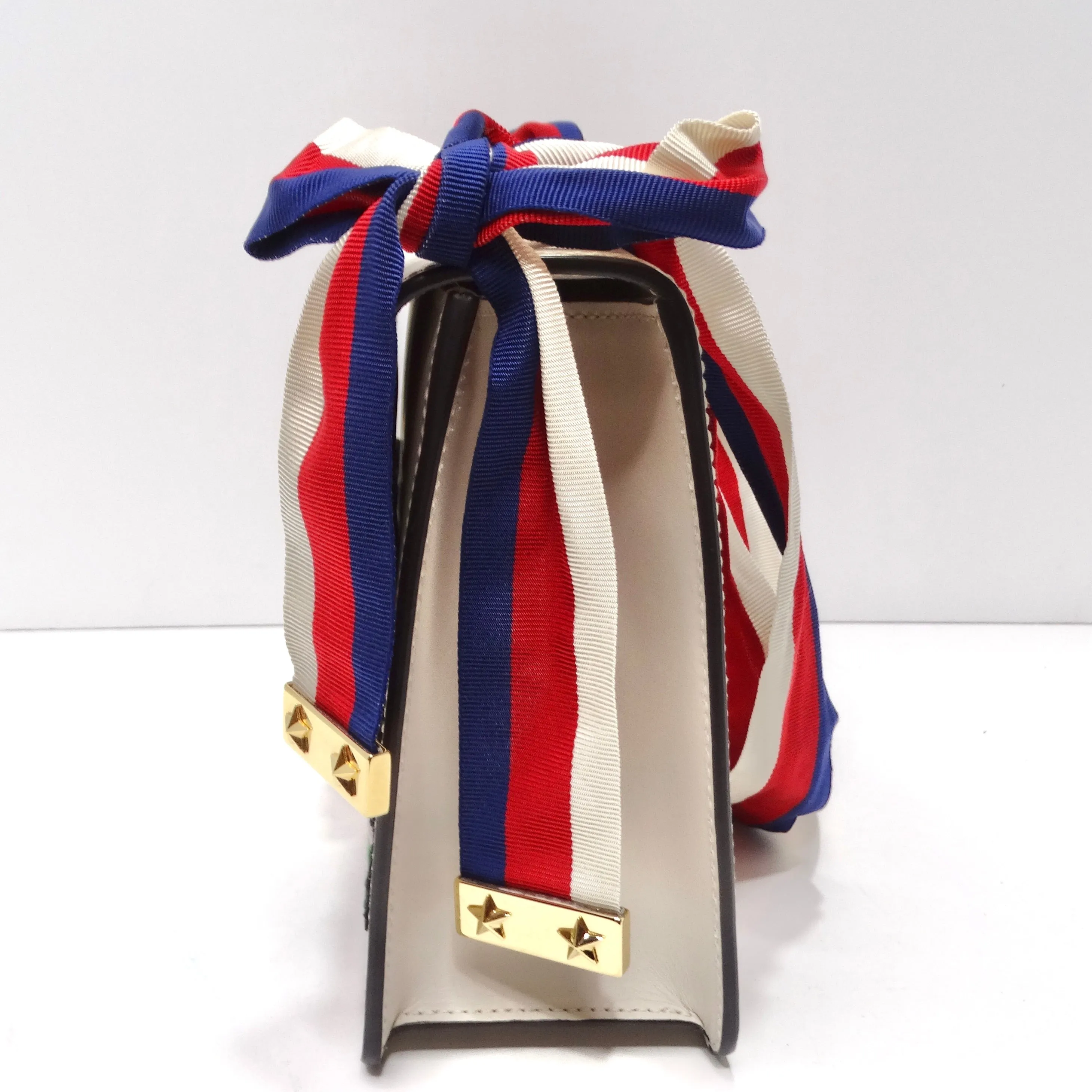 Gucci Sylvie Small Floral-Embroidered Shoulder Bag