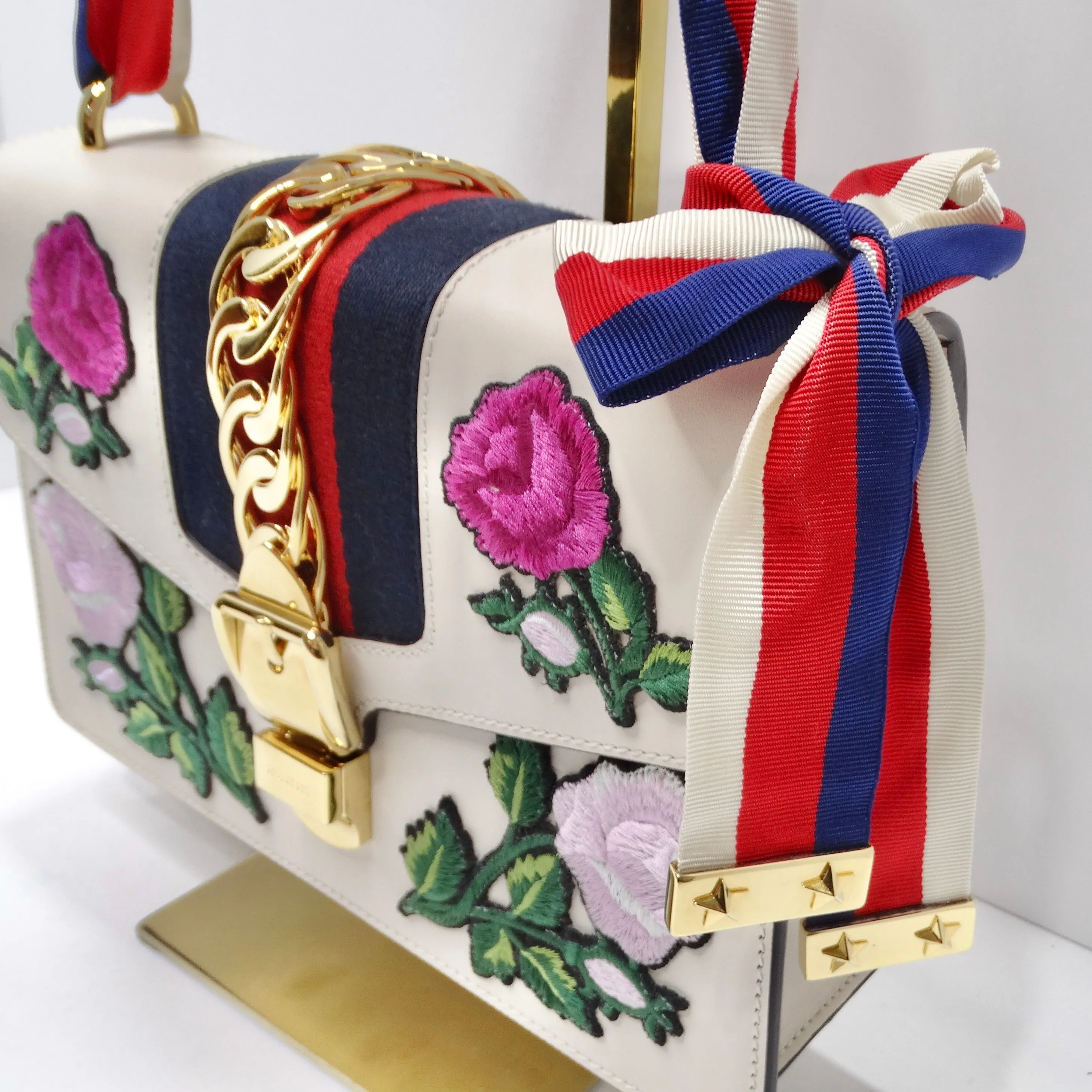 Gucci Sylvie Small Floral-Embroidered Shoulder Bag
