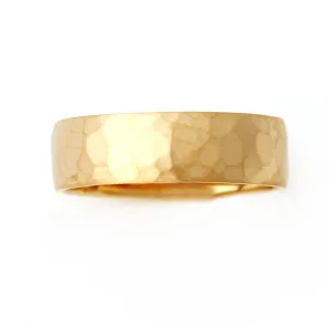 Hammered Ultra-Light Wedding Band