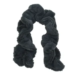 Hannah Plush Scarf