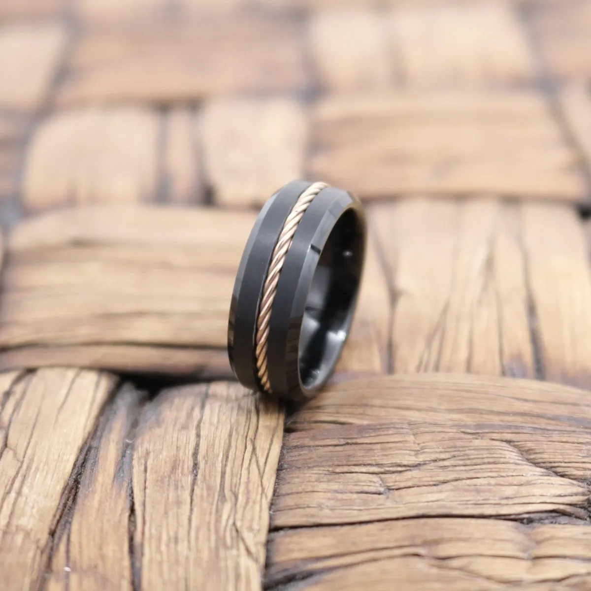 HORATIO | Black Tungsten Ring, Rose Gold Rope, Beveled