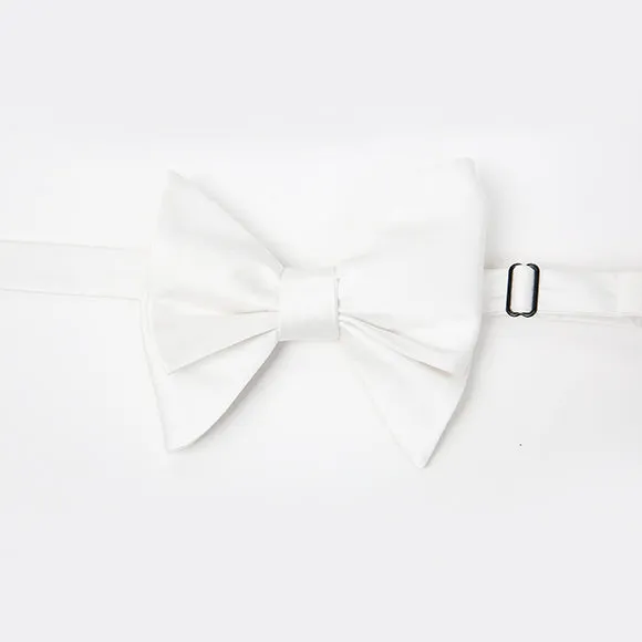 Ivory Essence Bow Tie