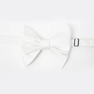 Ivory Essence Bow Tie
