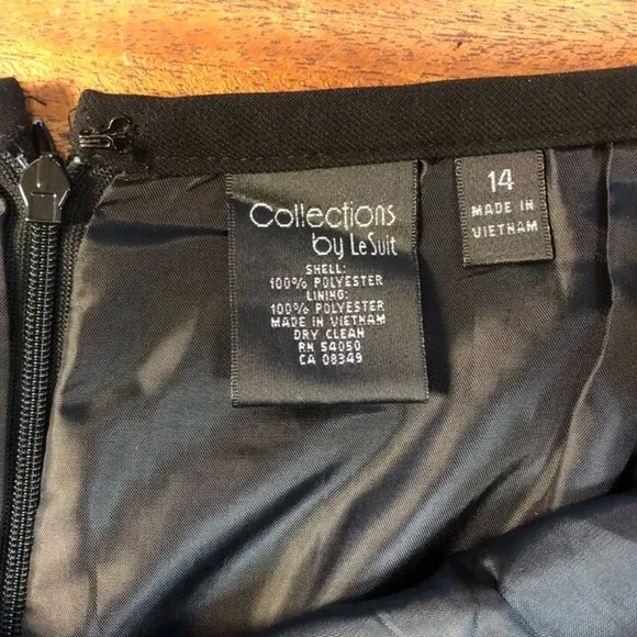 Jessica Howard/Le Suit, Woman, skirt suit,Rose,Black,Sz 14,Long Sleeve,Buttons.!