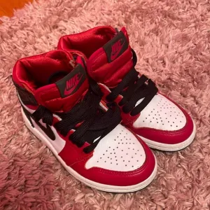 Jordan’s 1 high retro kids