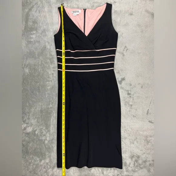 Kay Unger Black &amp; Pink Career Portrait Collar Cocktail Party Dress Womens Size 4