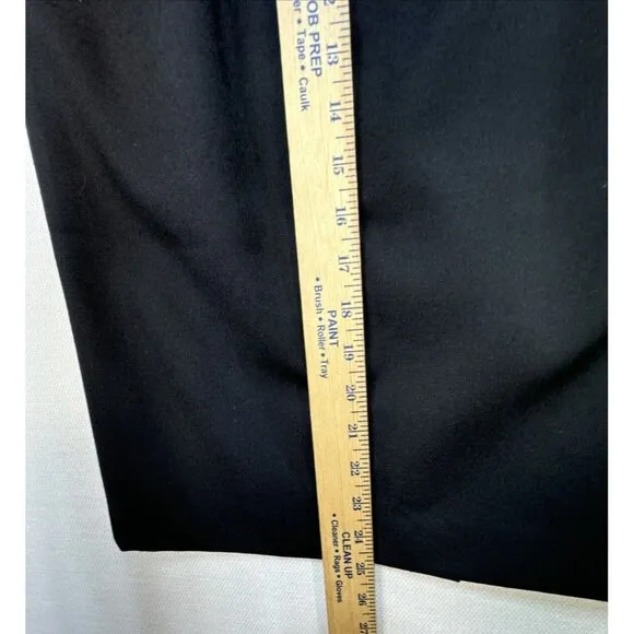 Le Suit Womens Skirt &amp; Jacket Suit Size 10P Petites Black Six Front Buttons