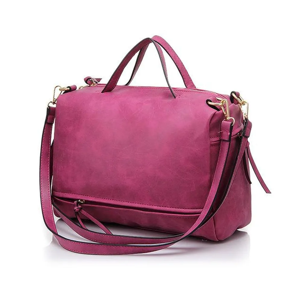 <bold>Messenger  / Crossbody Bag <br>Vegan-Leather