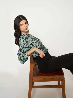 Madame Button Detailed Printed Green Chambray Top