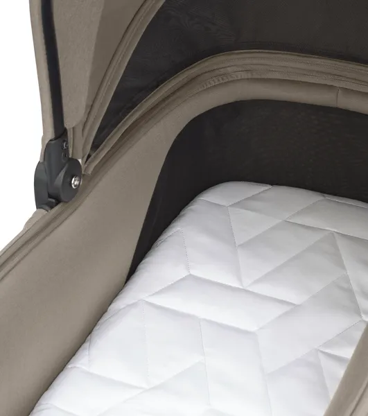 Maxi-Cosi Oxford 9pc Complete 360 Bundle in Truffle