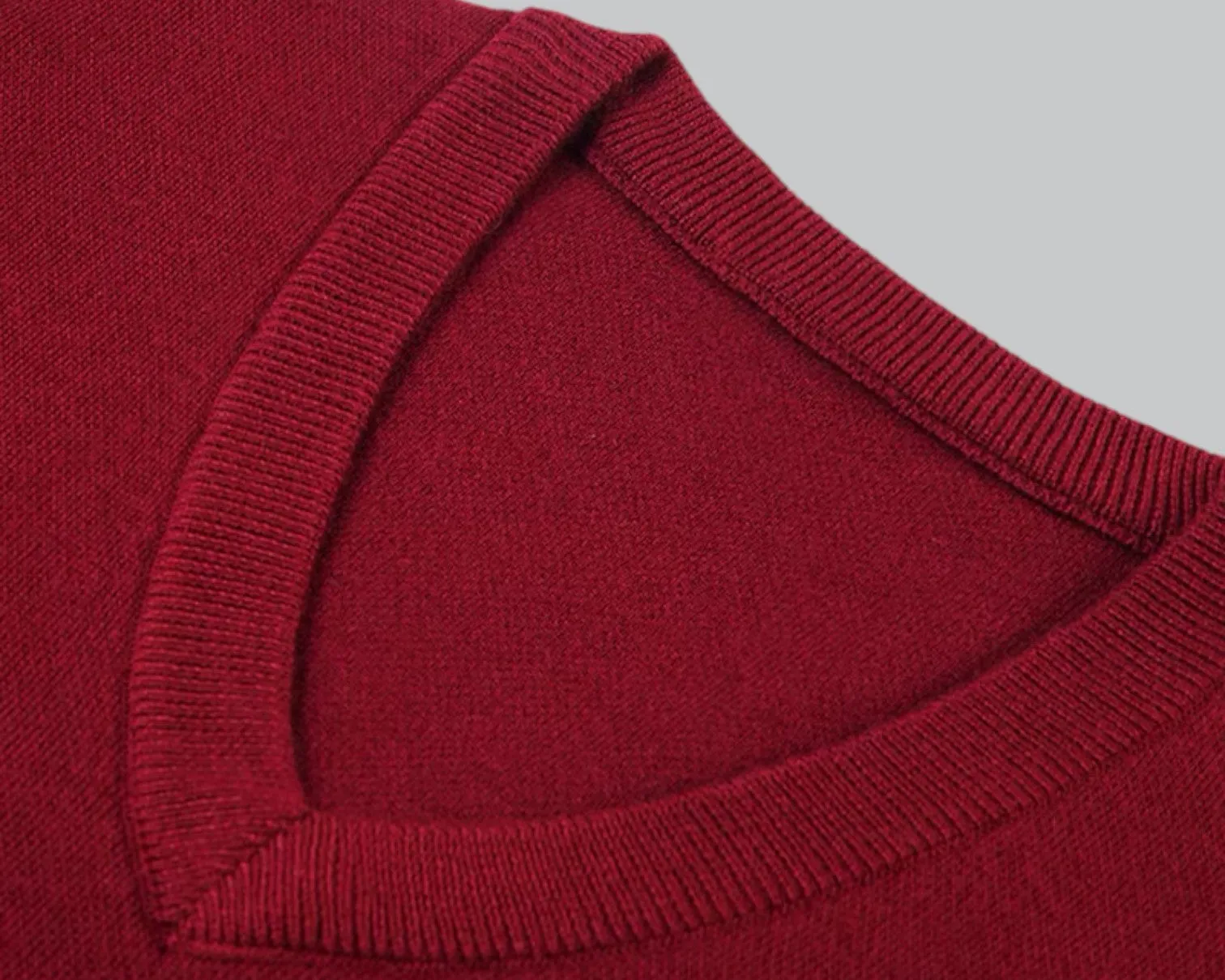 Men's Classic V-Neck Sleeveless Sweater Vest | Lightweight Knit, Comfortable Fit, Essential Wardrobe Staple