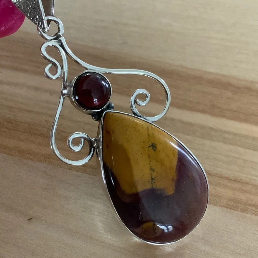 Mookaite Jasper & Garnet Solid 925 Sterling Silver Pendant