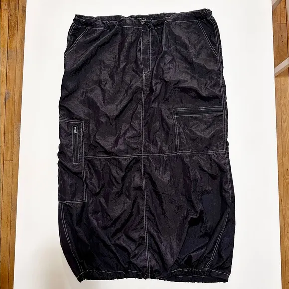 Motel Rocks Masoa parachute maxi tech skirt